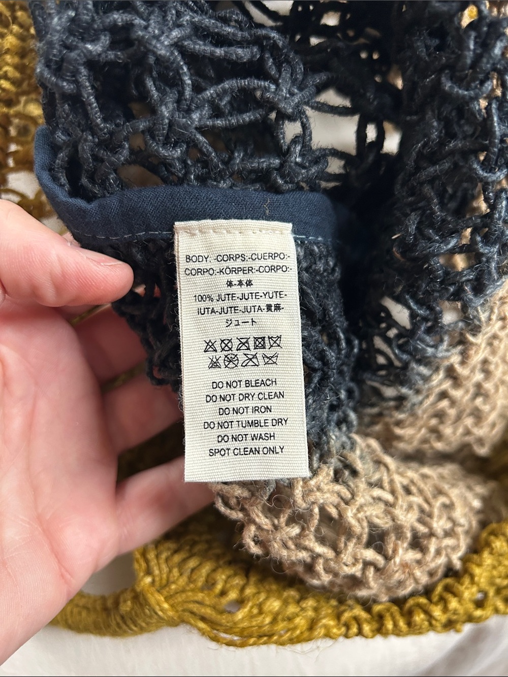 Free People 100% Jute Ombré Bag. 19” wide x 13” long while flat. - Picture 4 of 5